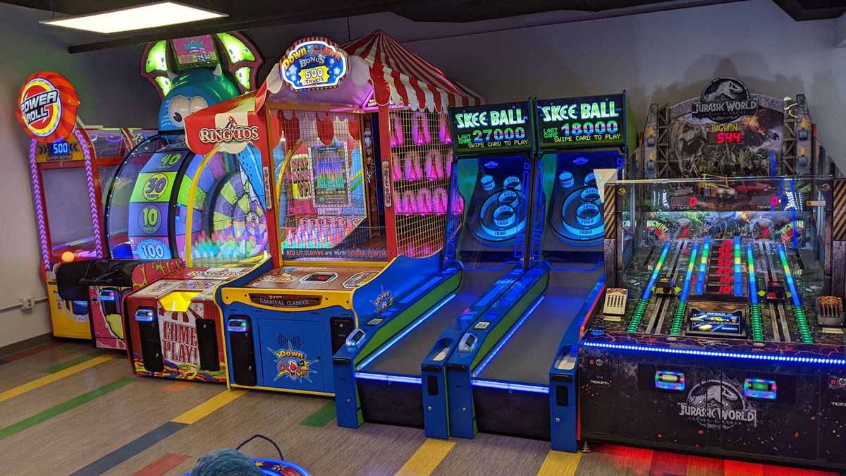 Bouncyland is a Family Activity Entertainment Center For Kids & Children in Muncie, Indiana! Features 15 bounce houses, toddler zone play area, arcade, birthday party hosting, My Plushy Pals where you can create your own stuffed animal, and concessions & dining! There's so many fun things for kids & children to do at Bouncyland in Muncie!