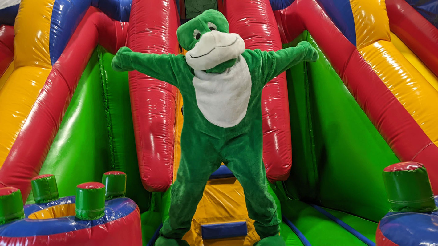 Bouncyland is a Family Activity Entertainment Center For Kids & Children in Muncie, Indiana! Features 15 bounce houses, toddler zone play area, arcade, birthday party hosting, My Plushy Pals where you can create your own stuffed animal, and concessions & dining! There's so many fun things for kids & children to do at Bouncyland in Muncie!